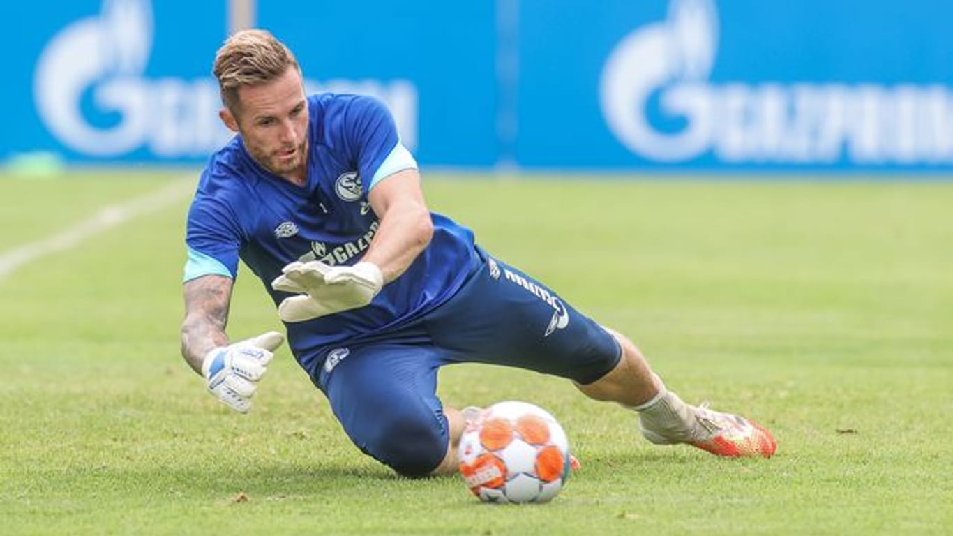 Wurde positiv auf Corona getestet: Schalke-Keeper Ralf Fährmann.