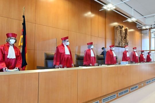 Der Zweite Senat beim Bundesverfassungsgericht eröffnet die mündliche Verhandlung zu Äußerungsbefugnissen von Regierungsmitgliedern.