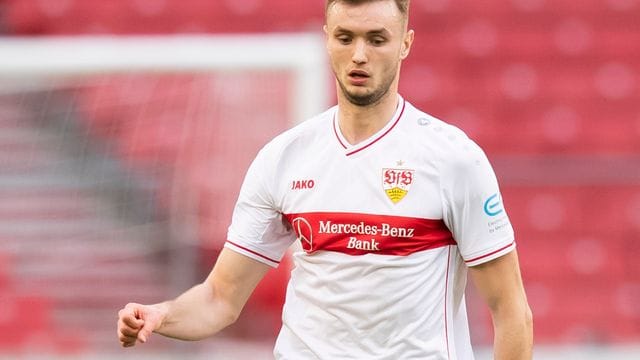 VfB-Stürmer Sasa Kalajdzic hält sich alles offen.