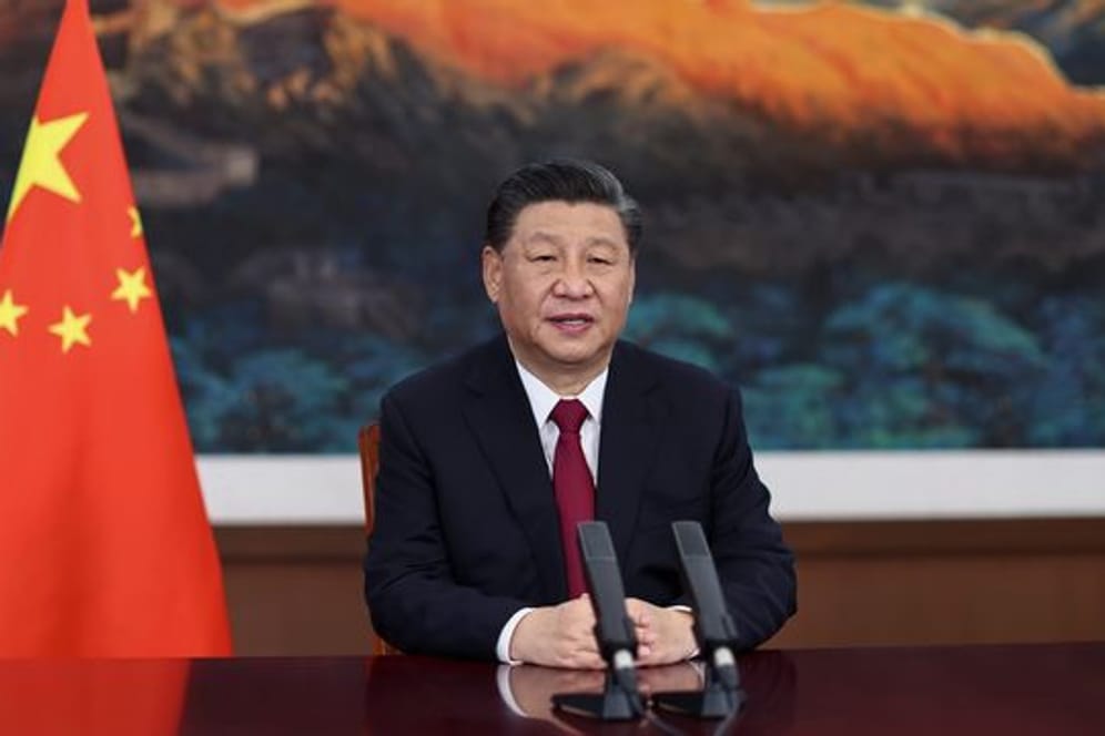 Chinas Präsident Xi Jinping hält bei der Eröffnungszeremonie der Jahreskonferenz des Boao Forum for Asia (BFA) eine Rede.