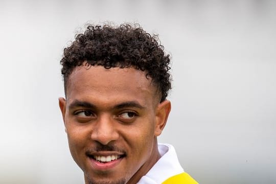 Der Wechsel von Donyell Malen zu Borussia Dortmund ist perfekt.