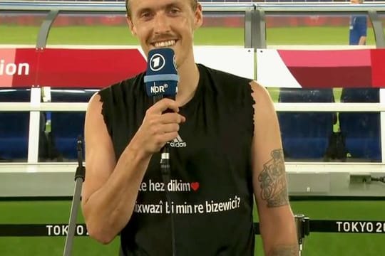 Machte seiner Freundin nach dem Sieg gegen Saudi-Arabien einen Heiratsantrag: Max Kruse.