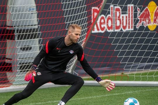 Torhüter Peter Gulacsi will mit RB einen Titel gewinnen.