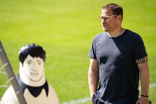 "Die Kaderplanung zieht sich länger hin als sonst üblich", sagt Mönchengladbachs Sportdirektor Max Eberl.