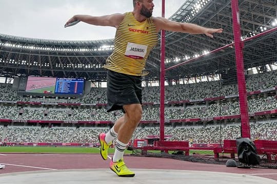 Daniel Jasinski hat das Finale im Diskuswerfen erreicht.