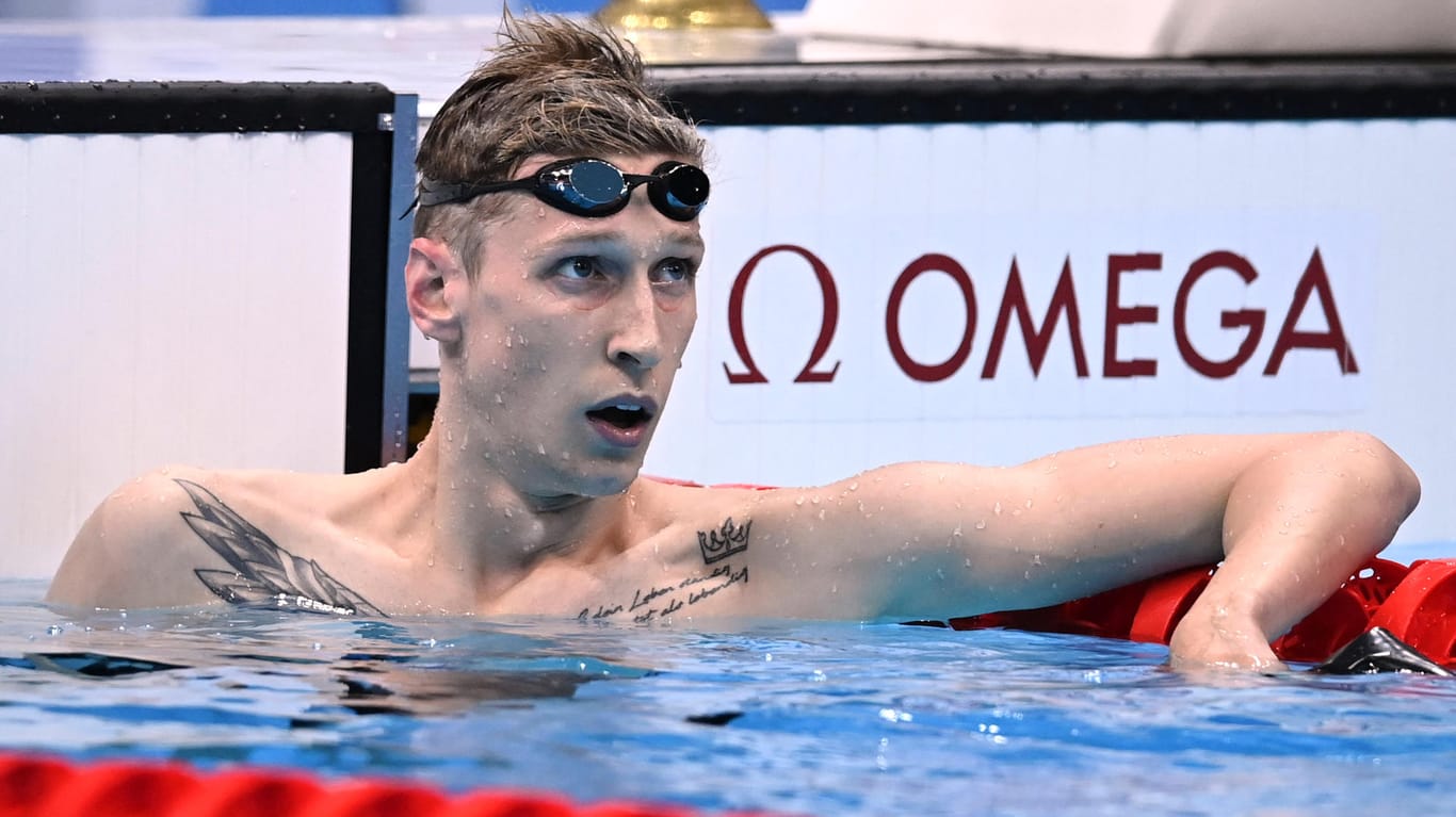 Florian Wellbrock: Über die Distanz 1.500 Meter Freistil ist der deutsche Schwimmer Weltmeister.