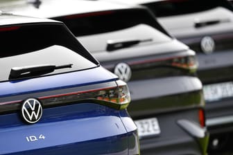 E-Auto ID.4 von VW (Symbolbild): Die deutschen Autohersteller konnten ihren Marktanteil auf dem E-Auto-Markt steigern.