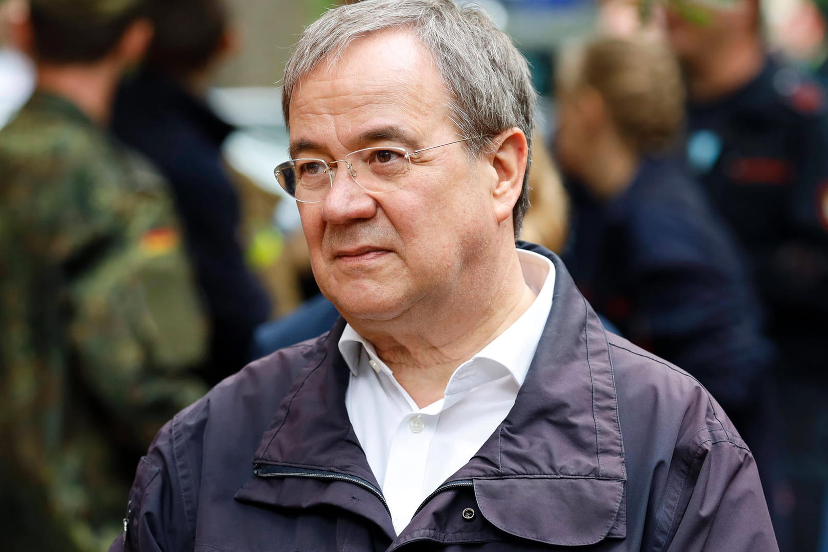 Armin Laschet an der Steinbachtalsperre im Kreis Euskirchen: In Umfragen bekommt der Unionskanzlerkandidat zuletzt häufig schlechte Noten.
