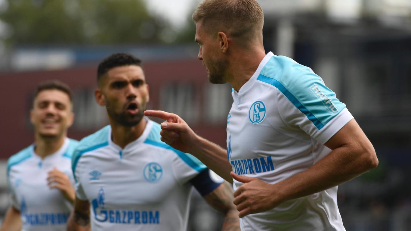 Simon Terodde: Der Neuzugang erzielte seine Saisontore zwei und drei für Schalke.