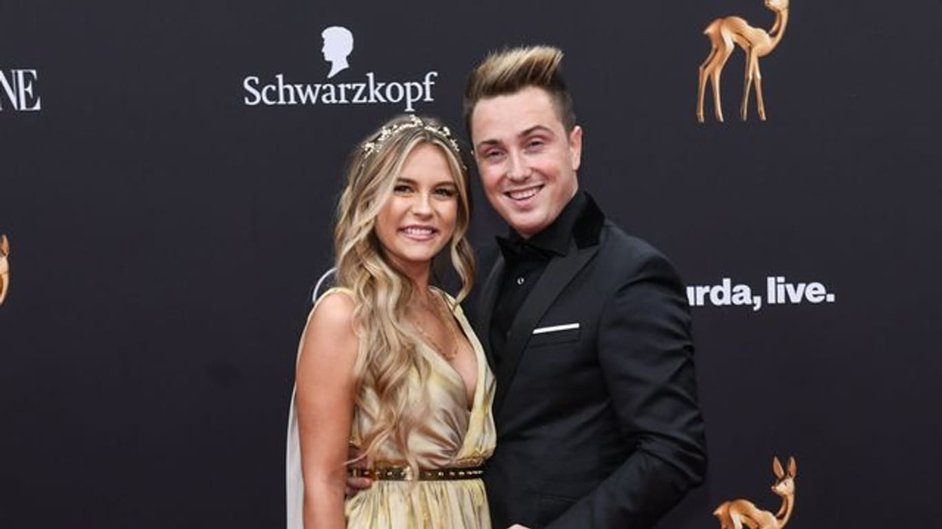 Influencerin Dagi Bee und EhemannEugen Kazakov bei der Bambi-Verleihung 2019.