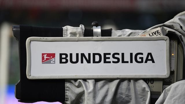 Das TV-Angebot ist für Fußball-Fans unübersichtlich geworden.