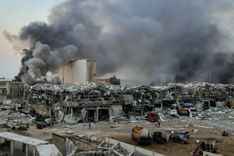 Beirut: Eine gewaltige Explosion erschütterte die libanesische Hauptstadt am 4. August 2020, das Land hat die Katastrophe noch nicht verwunden, sagt Experte Kristof Kleemann.