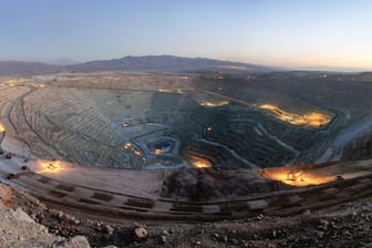 Die Kupfermine im chilenischen Ort Escondida (Archiv): Die Mine fördert 5 Prozent des weltweiten Kupferbedarfs, nun droht der teuerste Streik der Gewerkschaftsgeschichte.