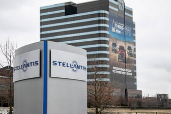 Stellantis: Der Konzern ging aus der Fusion von Groupe PSA und Fiat Chrysler Automobiles hervor.