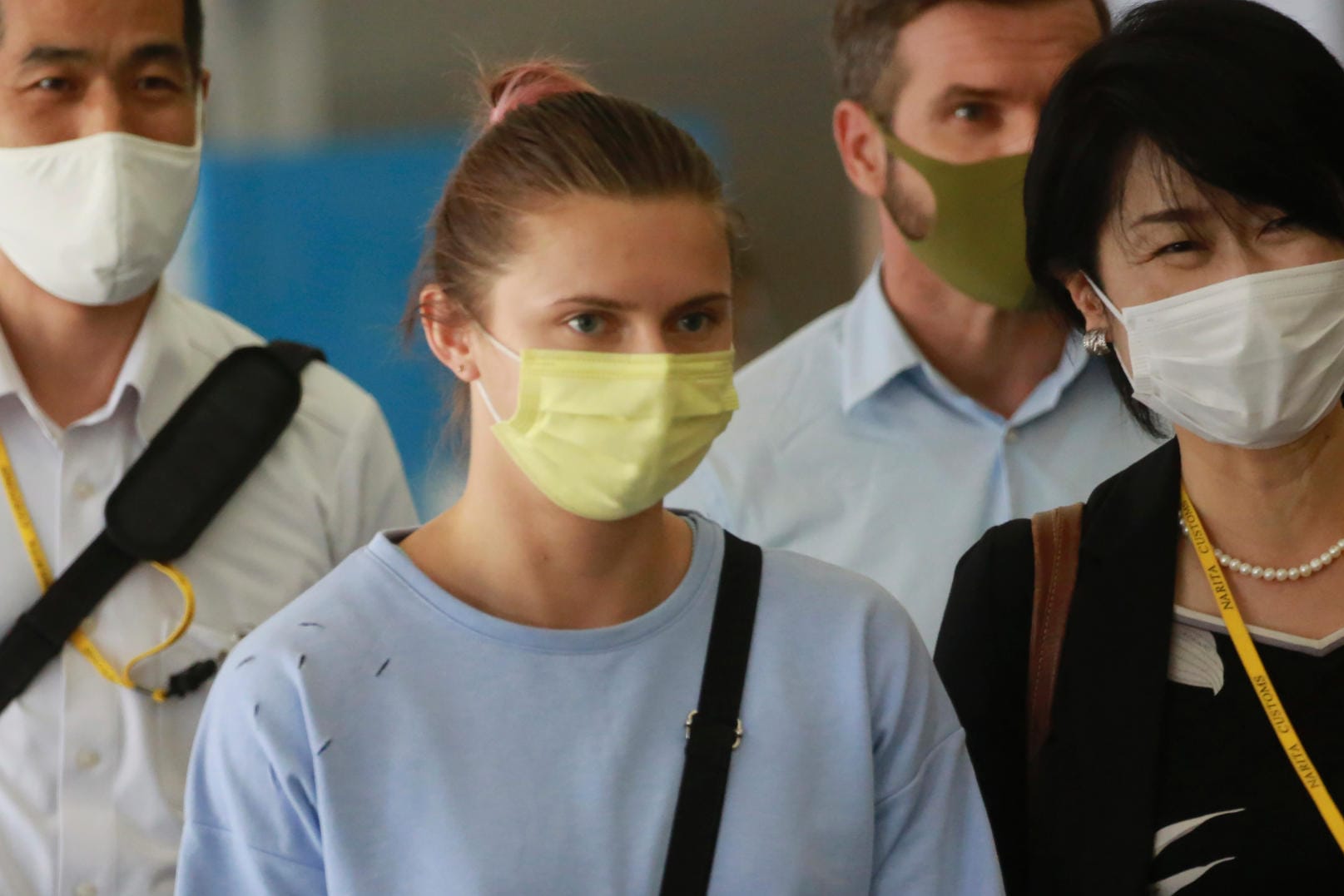 Kristina Timanowskaja am Flughafen in Tokio: Von dort reiste sie nach Wien in Österreich.