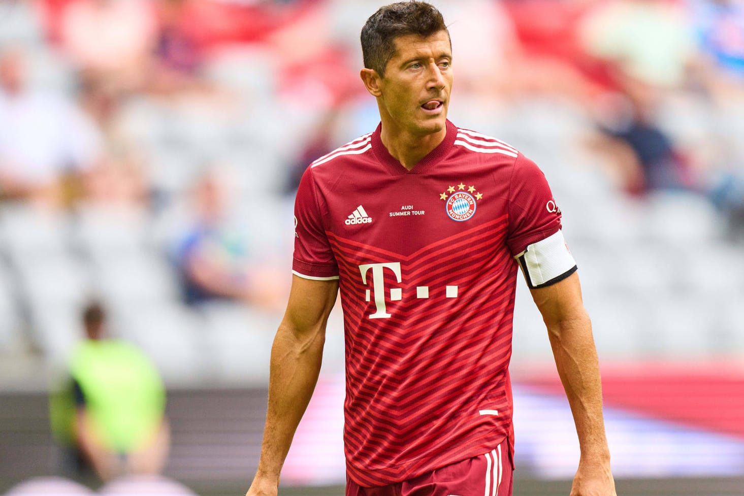 Geht in seine achte Saison beim FC Bayern: Robert Lewandowski, hier beim Vorbereitungsspiel gegen Neapel.