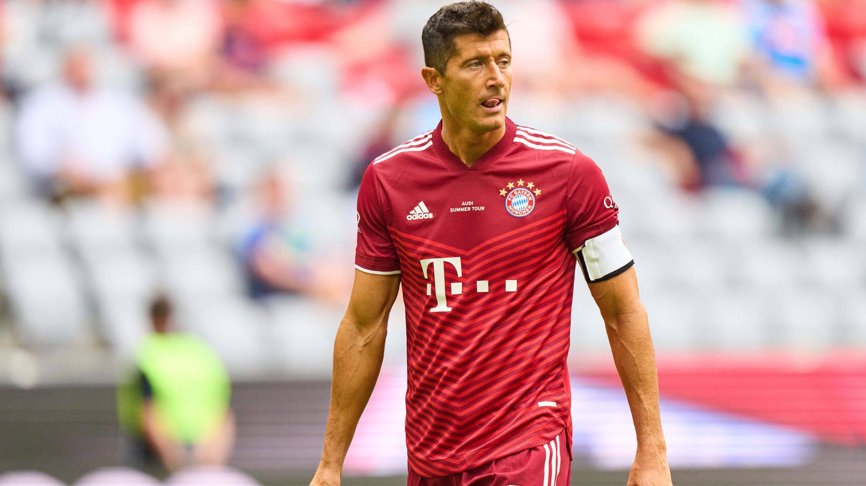 Geht in seine achte Saison beim FC Bayern: Robert Lewandowski, hier beim Vorbereitungsspiel gegen Neapel.