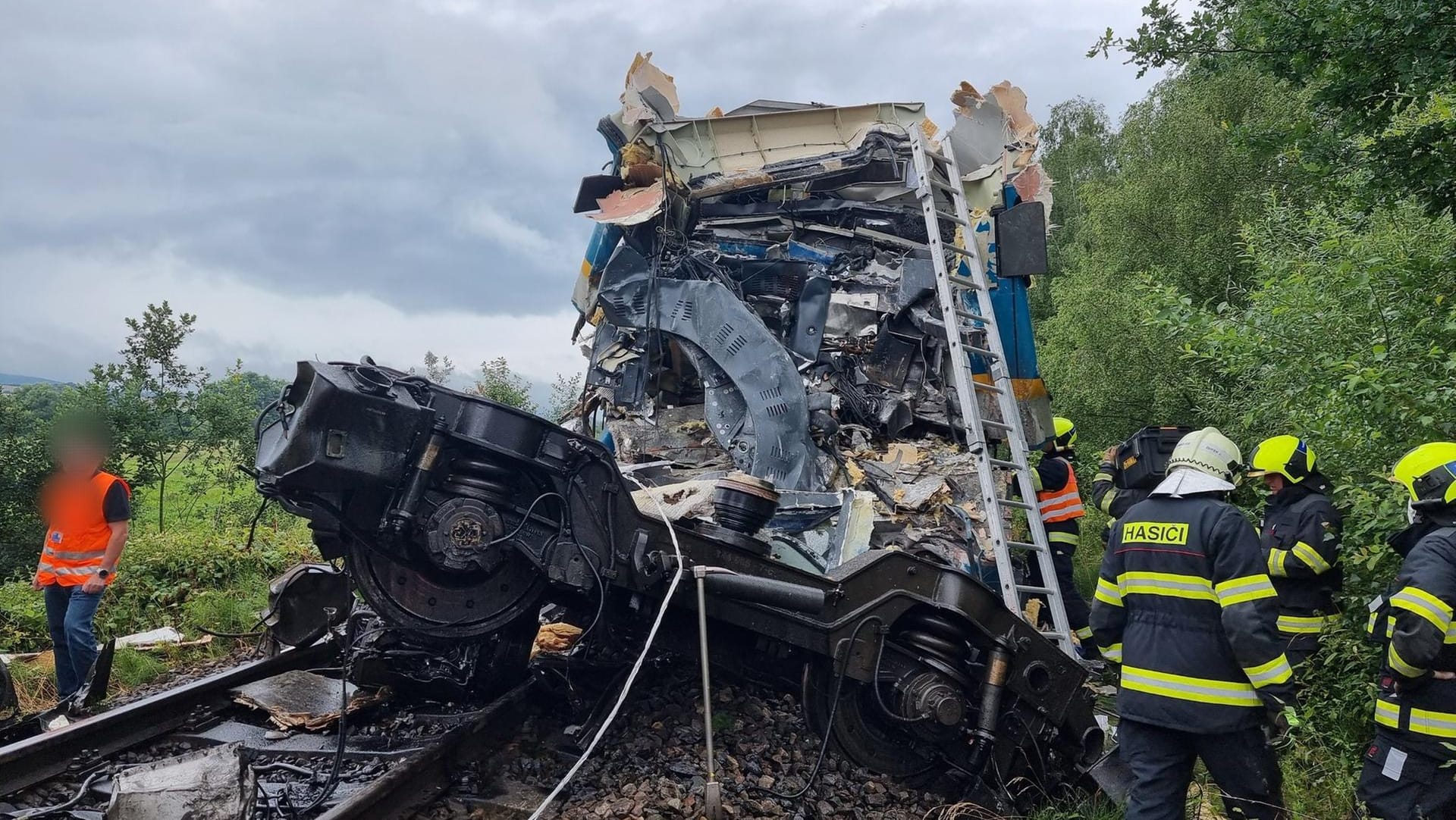 Zugunglück in Tschechien: Ein Zug kam aus München und war auf dem Weg nach Prag.