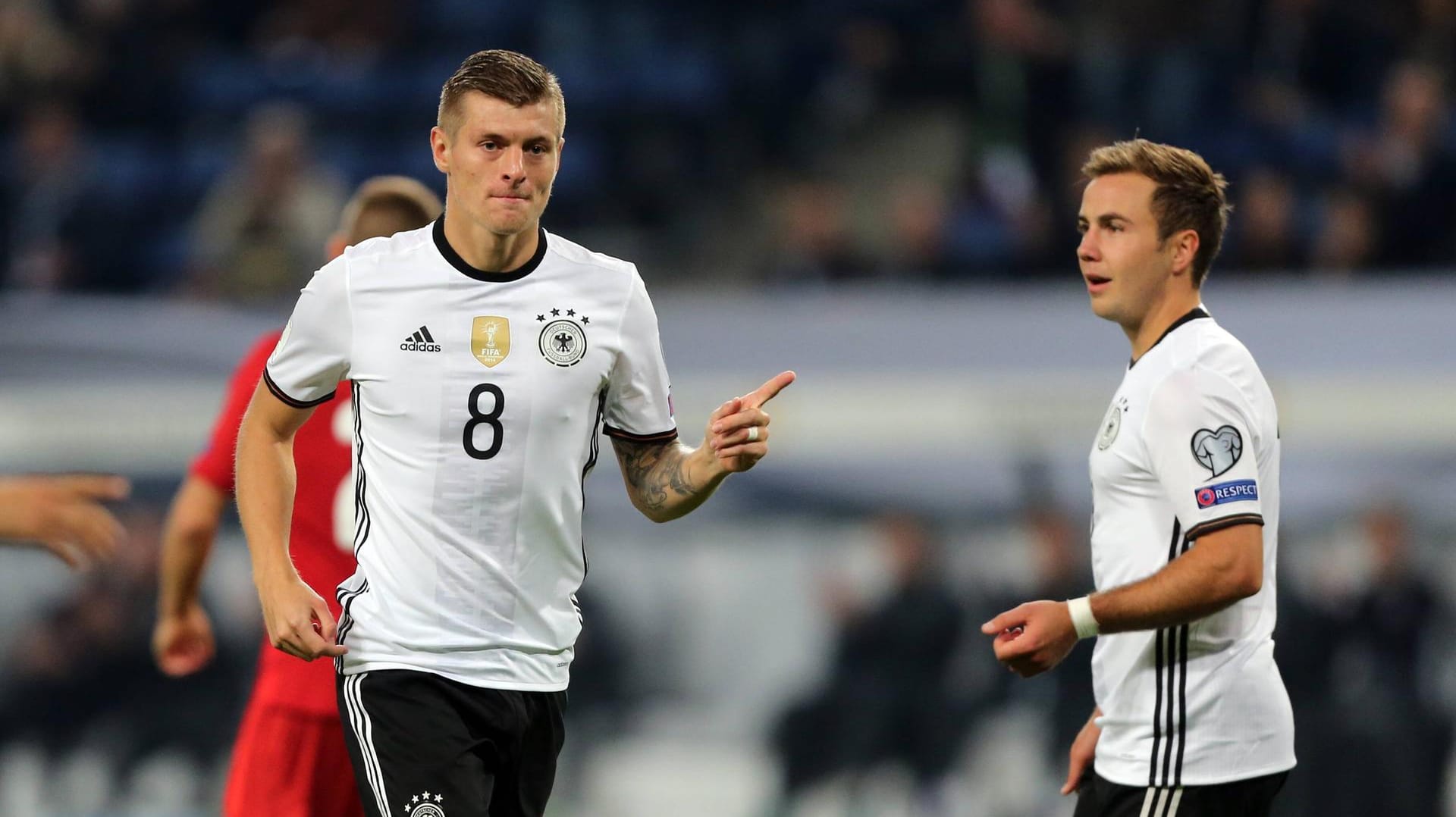 Im Jahr 2016: Toni Kroos (l.) und Mario Götze spielten gemeinsam für die Nationalmannschaft.