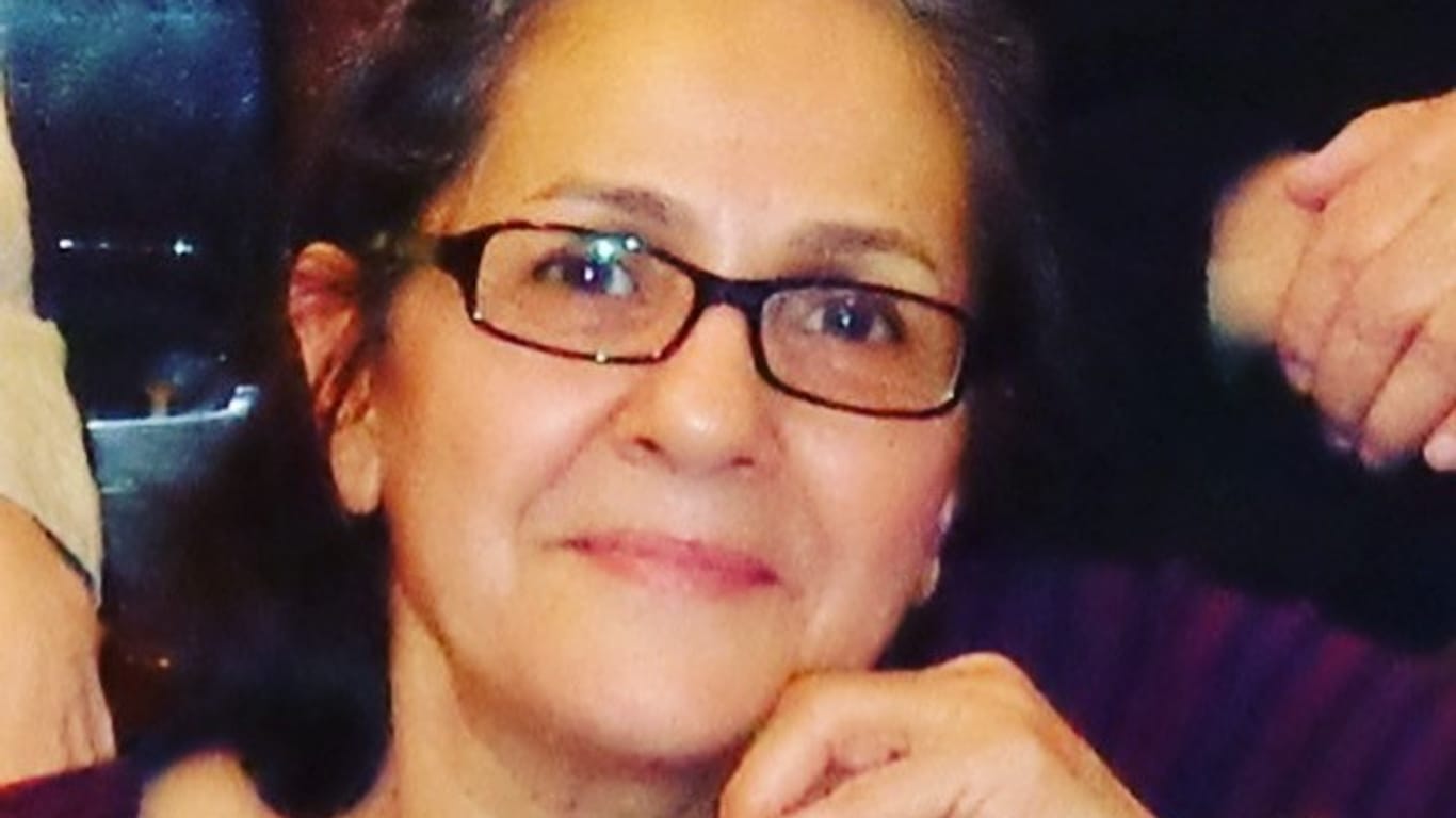 Nahid Taghavi auf einem Foto vor ihrer Haft im Iran: Die 64-Jährige war im Herbst 2020 festgenommen worden.