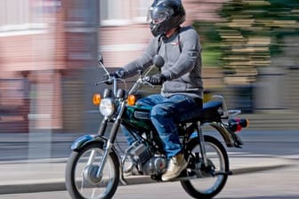 Kultmoped Simson S51: Seit Ende Juli können Jugendliche ab 15 Jahren den Führerschein für diese Fahrzeugklasse erlangen.