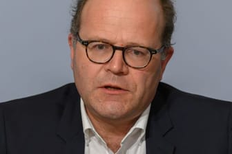 Oliver Schenk