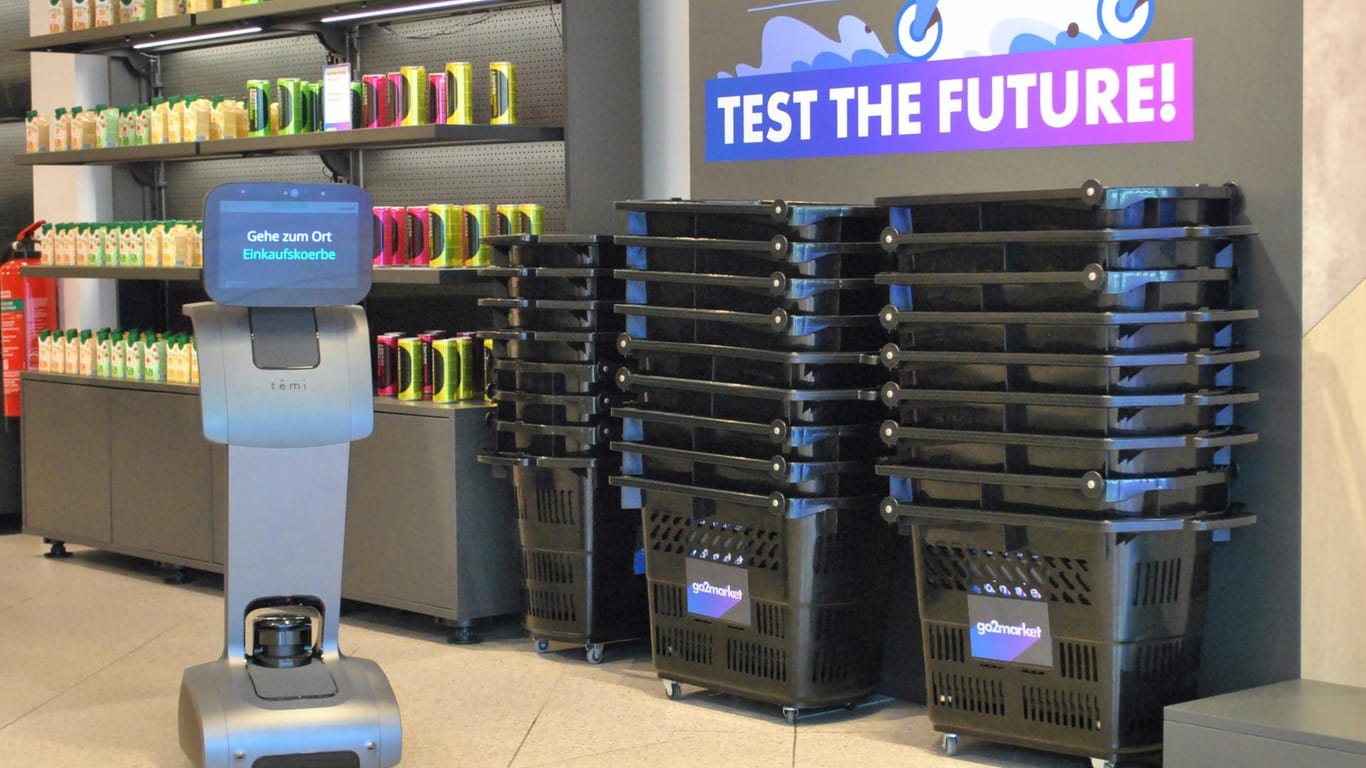 Digitale Begrüßung: Temi der Roboter hilft den Kunden bei der Orientierung und dem Einkauf.