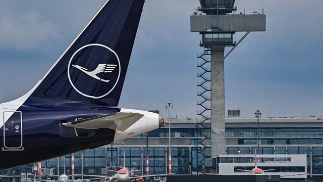 Fluggesellschaft Lufthansa Fluggesellschaft Lufthansa