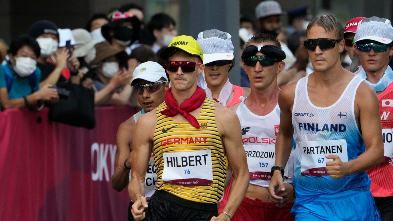 Jonathan Hilbert ging in Sapporo über die 50 Kilometer zu Olympia-Silber.