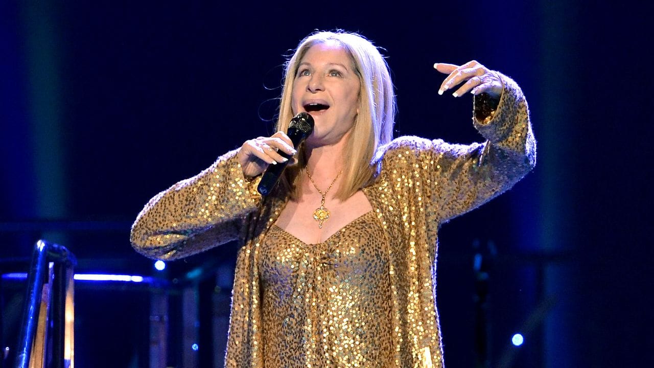 Barbra Streisand tritt in der o2 World in Berlin auf.