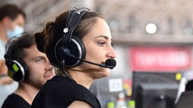 Kristina Vogel ist bei den Bahnrad-Wettbewerben als TV-Expertin dabei. Kristina Vogel ist bei den Bahnrad-Wettbewerben als TV-Expertin dabei.