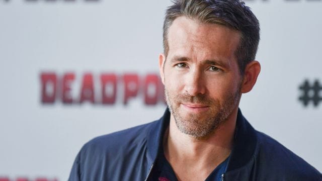 Ryan Reynolds kritisiert den zunehmenden Egoismus in der Gesellschaft. Ryan Reynolds kritisiert den zunehmenden Egoismus in der Gesellschaft.