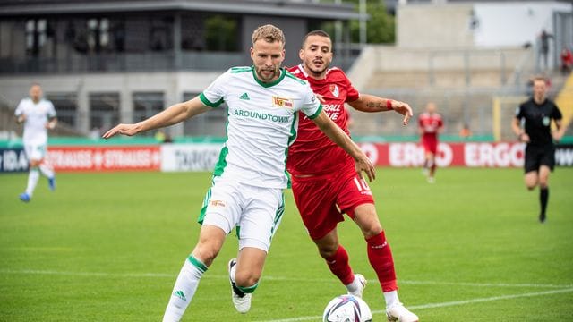 Marvin Friedrich gegen Sercan Sararer Marvin Friedrich gegen Sercan Sararer