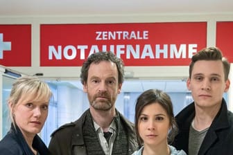 Martina Bänisch, Jörg Hartmann, Aylin Tezel und Rick Okon im "Tatort Inferno".