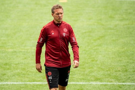 Bayerns neuer Trainer Julian Nagelsmann bei der Team-Präsentation in der Allianz Arena.