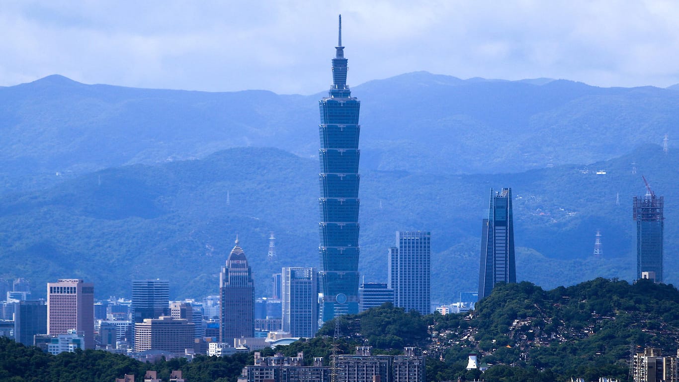 Wolkenkratzer Taipei 101 in Taiwan: Der Inselstaat hat angekündigt, eine Niederlassung in Vilnius zu eröffnen.