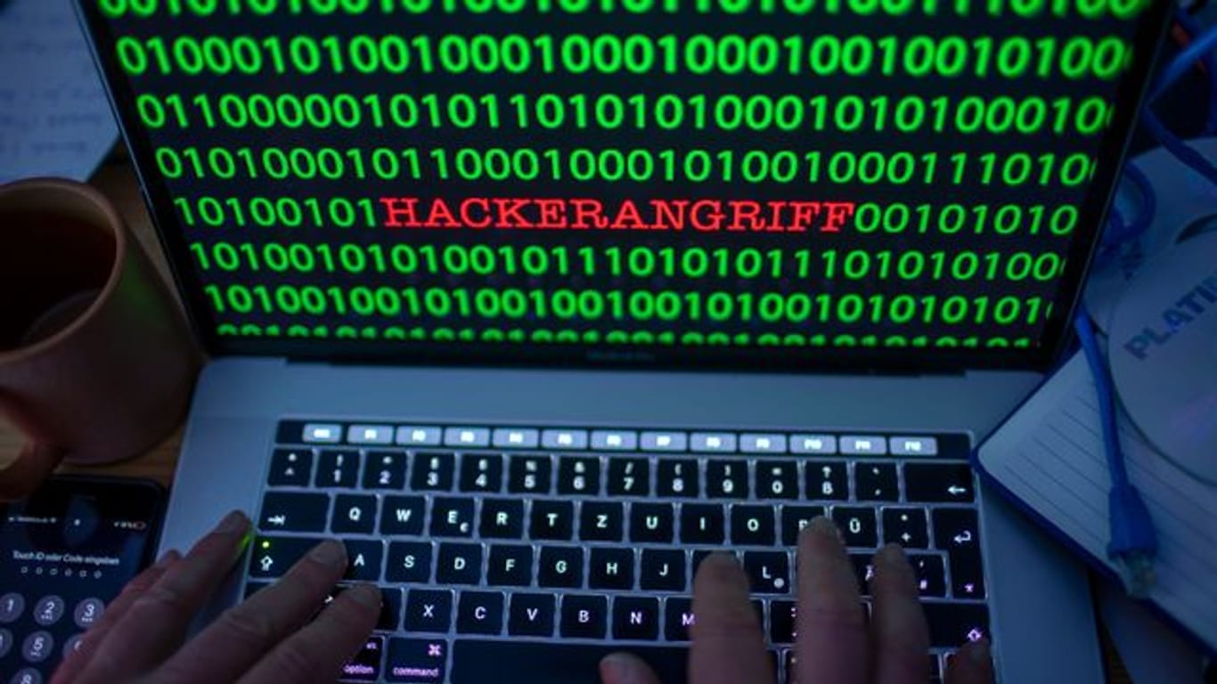 Gefahr durch Hacken von Computerdaten