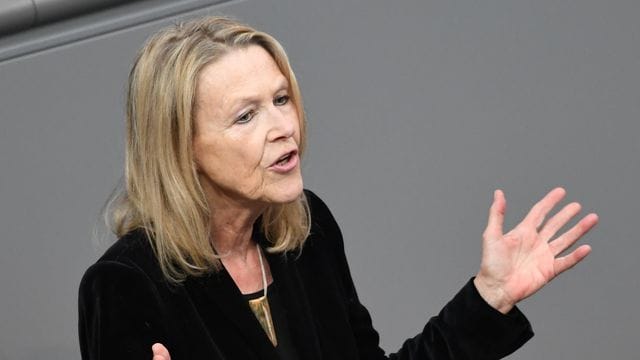 Sylvia Kotting-Uhl (Die Grünen) Sylvia Kotting-Uhl (Die Grünen)