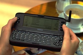 Vor 25 Jahren kam mit dem Nokia Communicator 9000 das erste Smartphone auf den Markt.