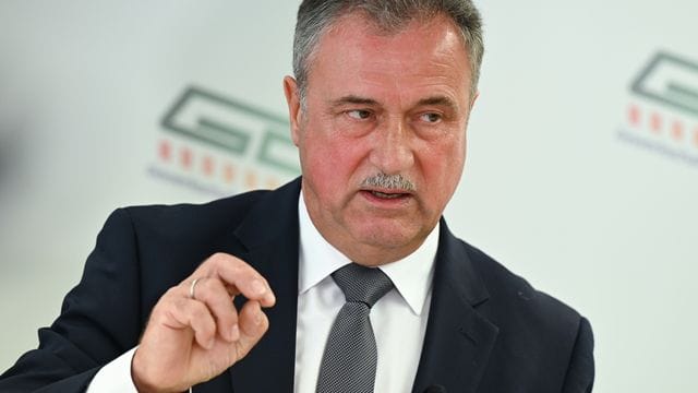 Claus Weselsky, Vorsitzender der GDL Claus Weselsky, Vorsitzender der GDL