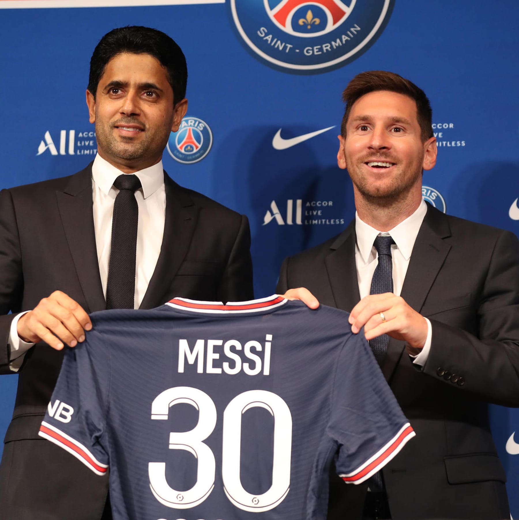 Pressekonferenz bei PSG Lionel Messi erklärt seinen Wechsel nach Paris