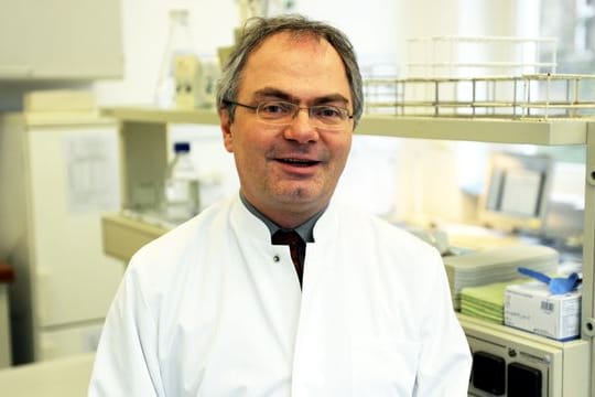 Virologe Helmut Fickenscher