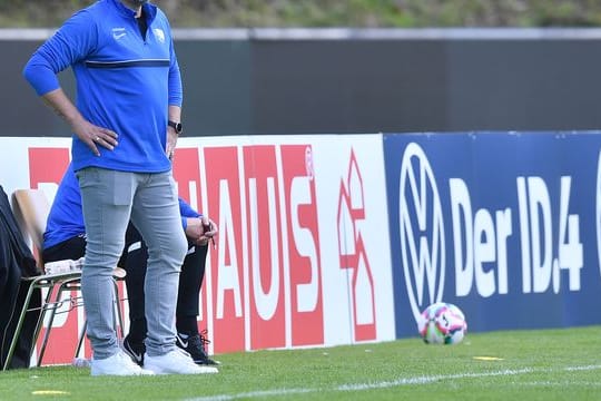 Bochums Trainer Thomas Reis erwartet eine schwierige Saison.