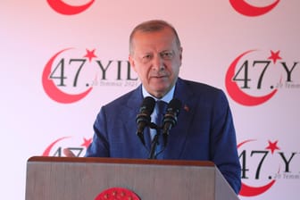 Türkischer Präsident Tayyip Erdoğan: Er will sich um eine Deeskalation in Afghanistan bemühen.