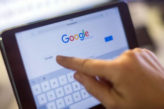 Die Google-Suche (Symbolbild): Das Unternehmen will Infos zur Bundestagswahl zeigen.