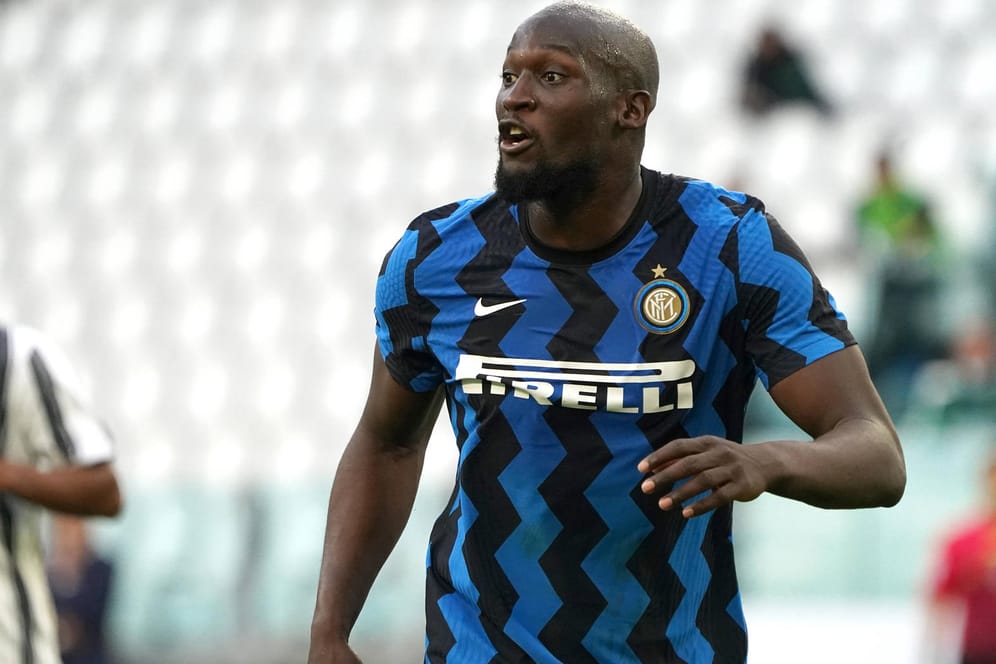 Weiter in Blau, aber in einer anderen Stadt: Romelu Lukaku verlässt Inter Mailand.