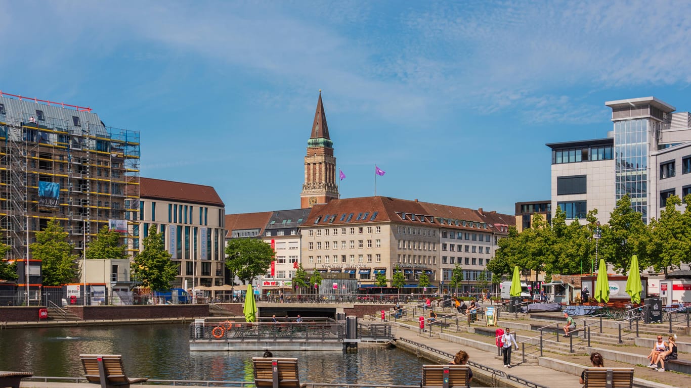 Die Stadtmitte in Kiel (Archivbild): In der norddeutschen Stadt ist die Corona-Inzidenz bundesweit am höchsten.