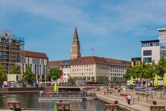 Die Stadtmitte in Kiel (Archivbild): In der norddeutschen Stadt ist die Corona-Inzidenz bundesweit am höchsten.