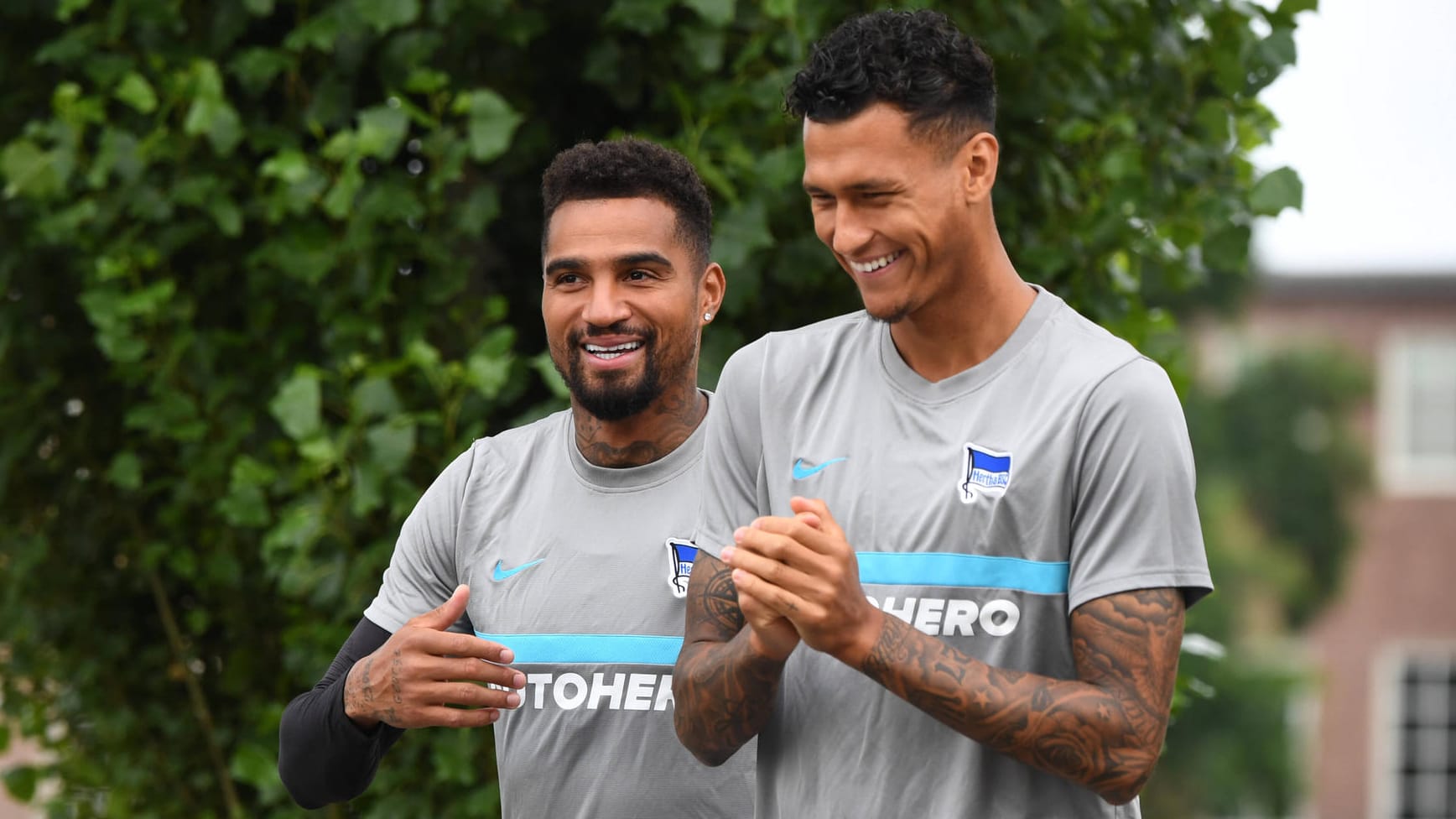 Prince Boateng und Davie Selke haben gut lachen: In der t-online-Saisonvorschau wird ihrem Klub viel zugetraut.