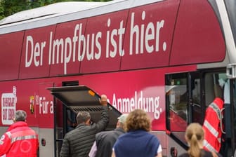 Impfkampagne mit Bussen in Mainz